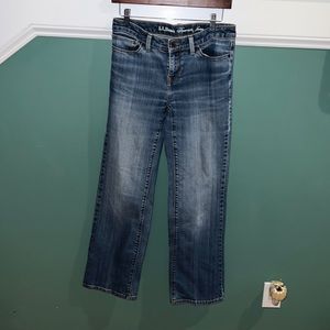 Women’s L.L. Bean favorite jean. Size 4 Reg
